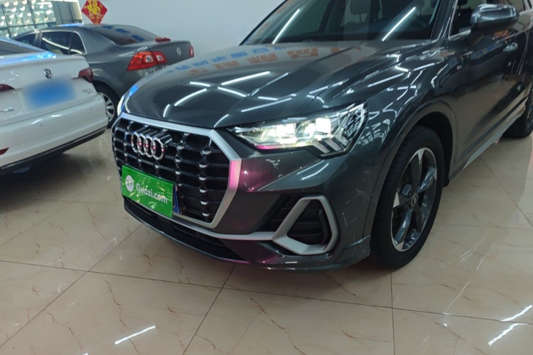 Audi Q3 2023 #23 Audi Q3 2023 car image #23