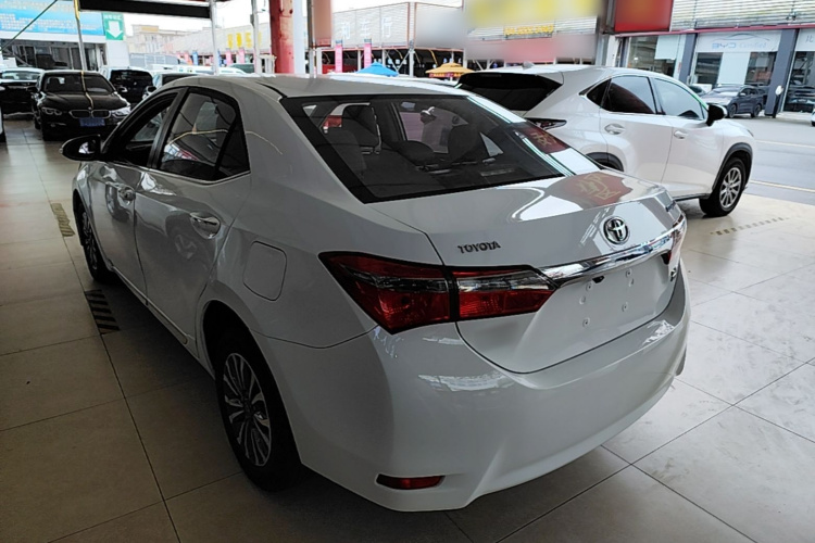 Toyota Corolla 2017 #5 Toyota Corolla 2017 car image #5