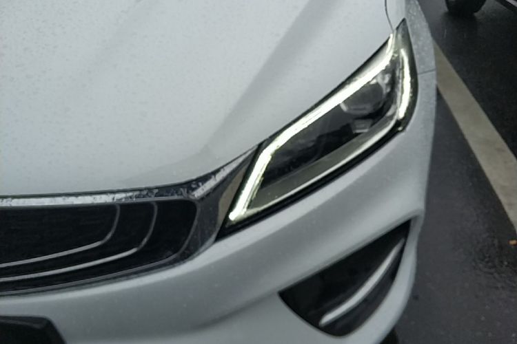 GEELY Binray 2019 car image #23