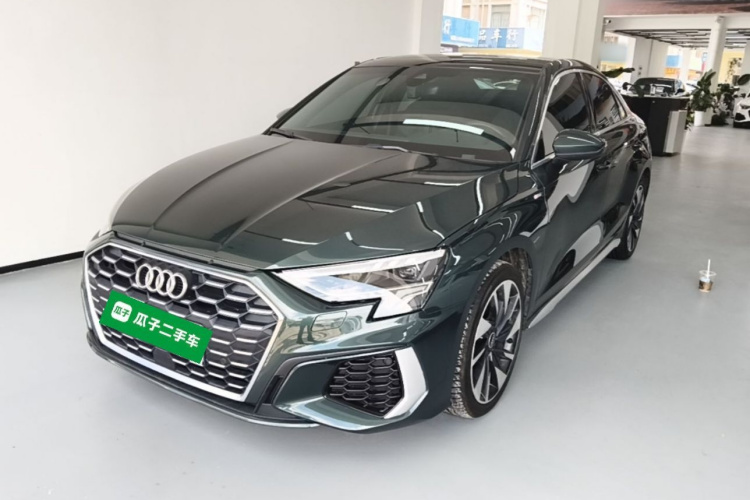 Audi A3 2024 car image #2