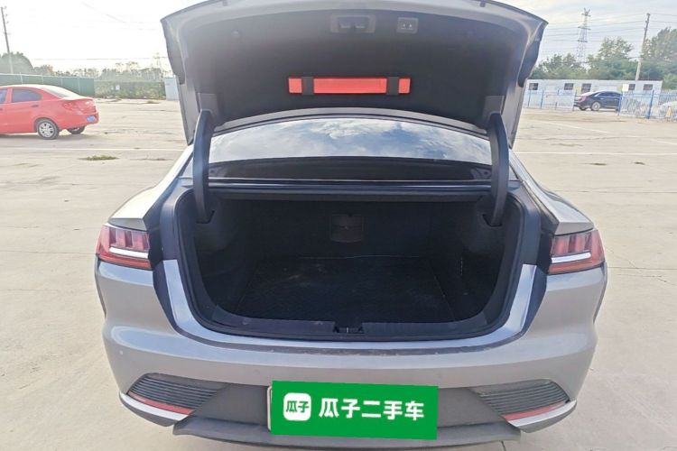 BYD Han 2022 #19 BYD Han 2022 car image #19