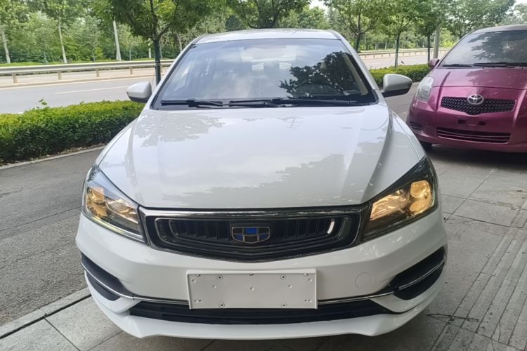 GEELY Emgrand 2019 car image #3