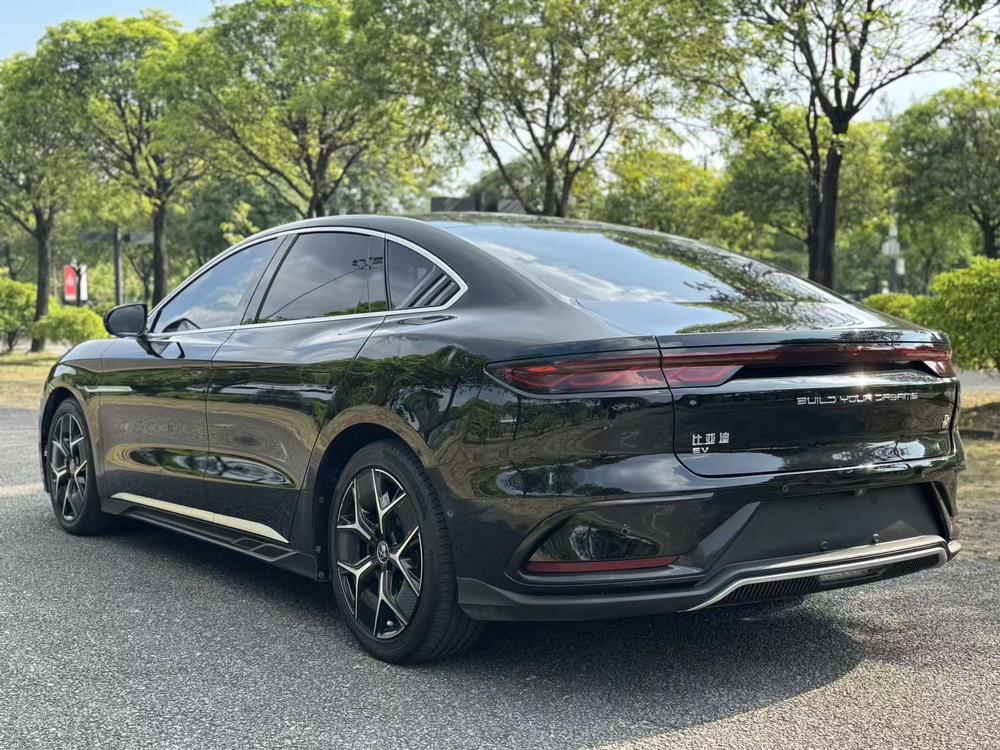 BYD Han 2023 car image #4