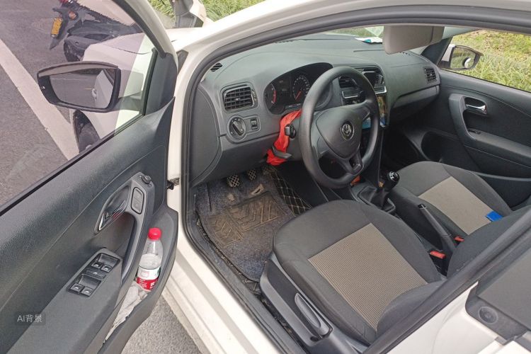 Volkswagen Polo 2017 #18 Volkswagen Polo 2017 car image #18