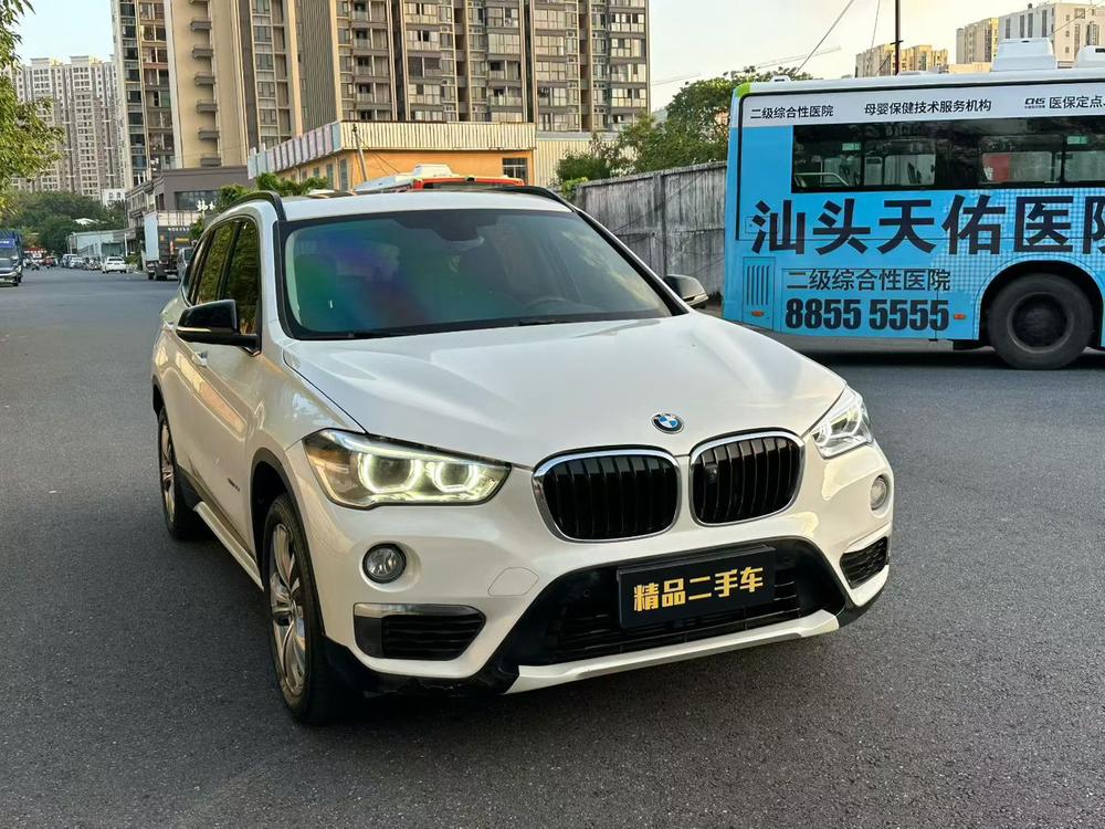 BMW X1 2018 #3 BMW X1 2018 car image #3