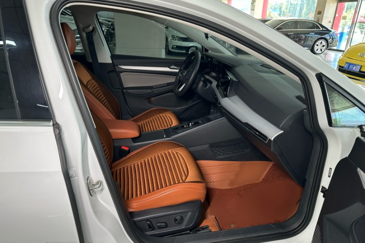 Volkswagen Golf 2022 #22 Volkswagen Golf 2022 car image #22
