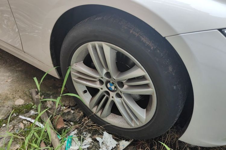 BMW 3 Series 2016 #6 BMW 3 Series 2016 car image #6