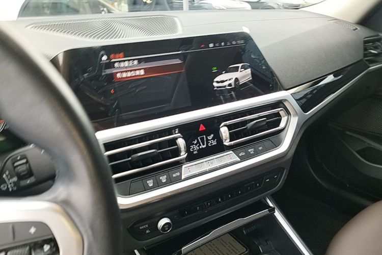 BMW 3 Series 2022 #17 BMW 3 Series 2022 car image #17