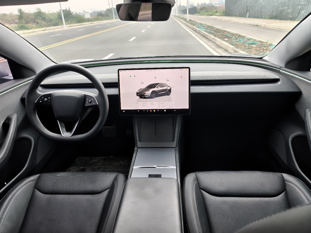 Tesla Model 3 2025 #10 Tesla Model 3 2025 car image #10