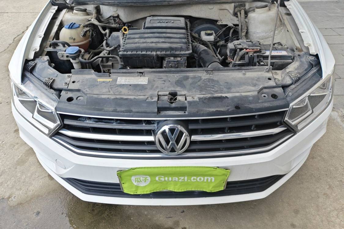 Volkswagen Bora 2018 car image #10