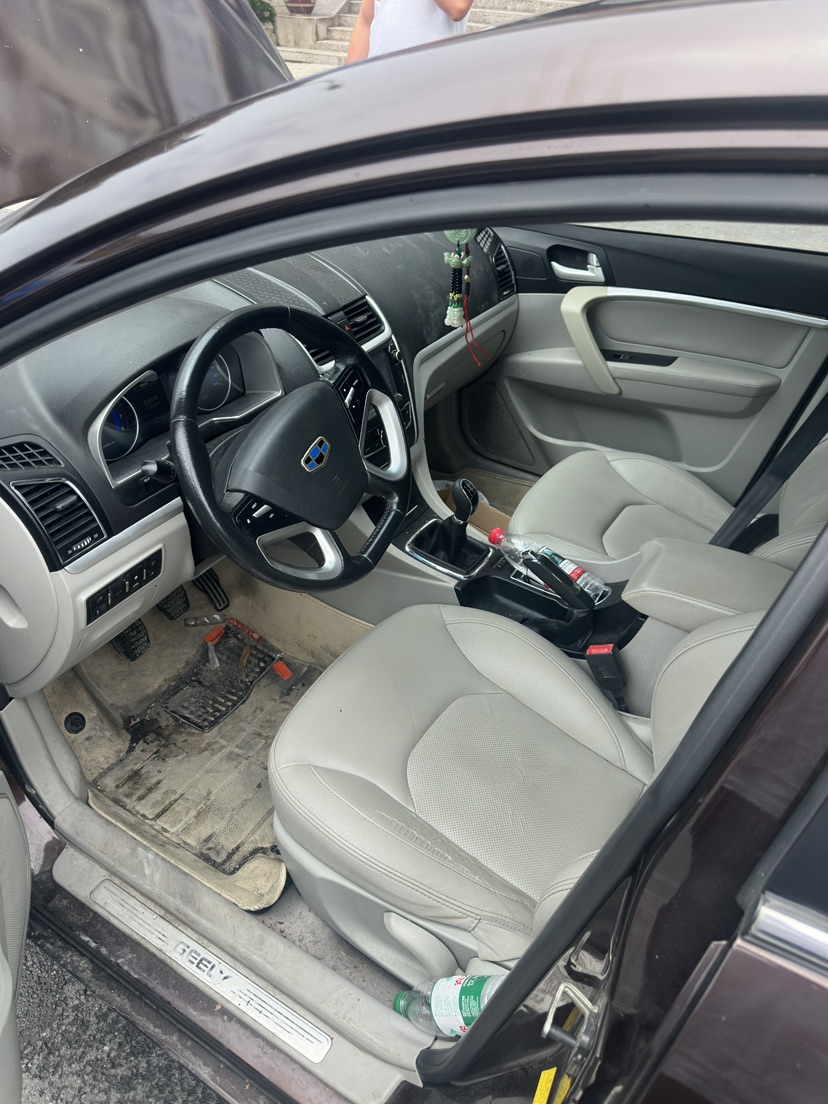 GEELY Emgrand 2015 #5 GEELY Emgrand 2015 car image #5