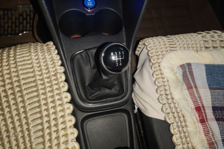 Volkswagen Polo 2015 #16 Volkswagen Polo 2015 car image #16