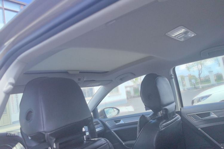 Volkswagen Golf 2016 car image #20