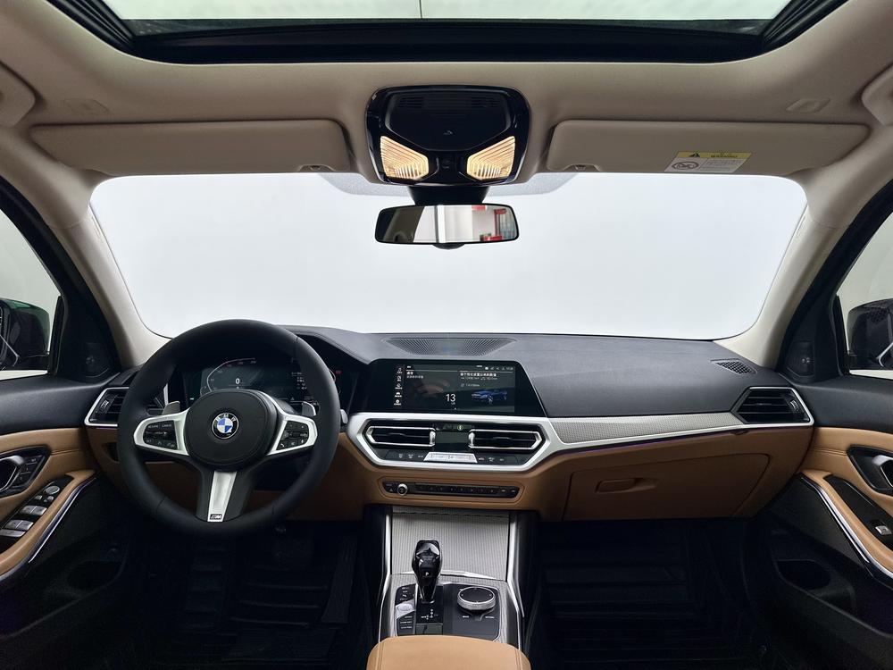 BMW 3 Series 2019 #11 BMW 3 Series 2019 car image #11