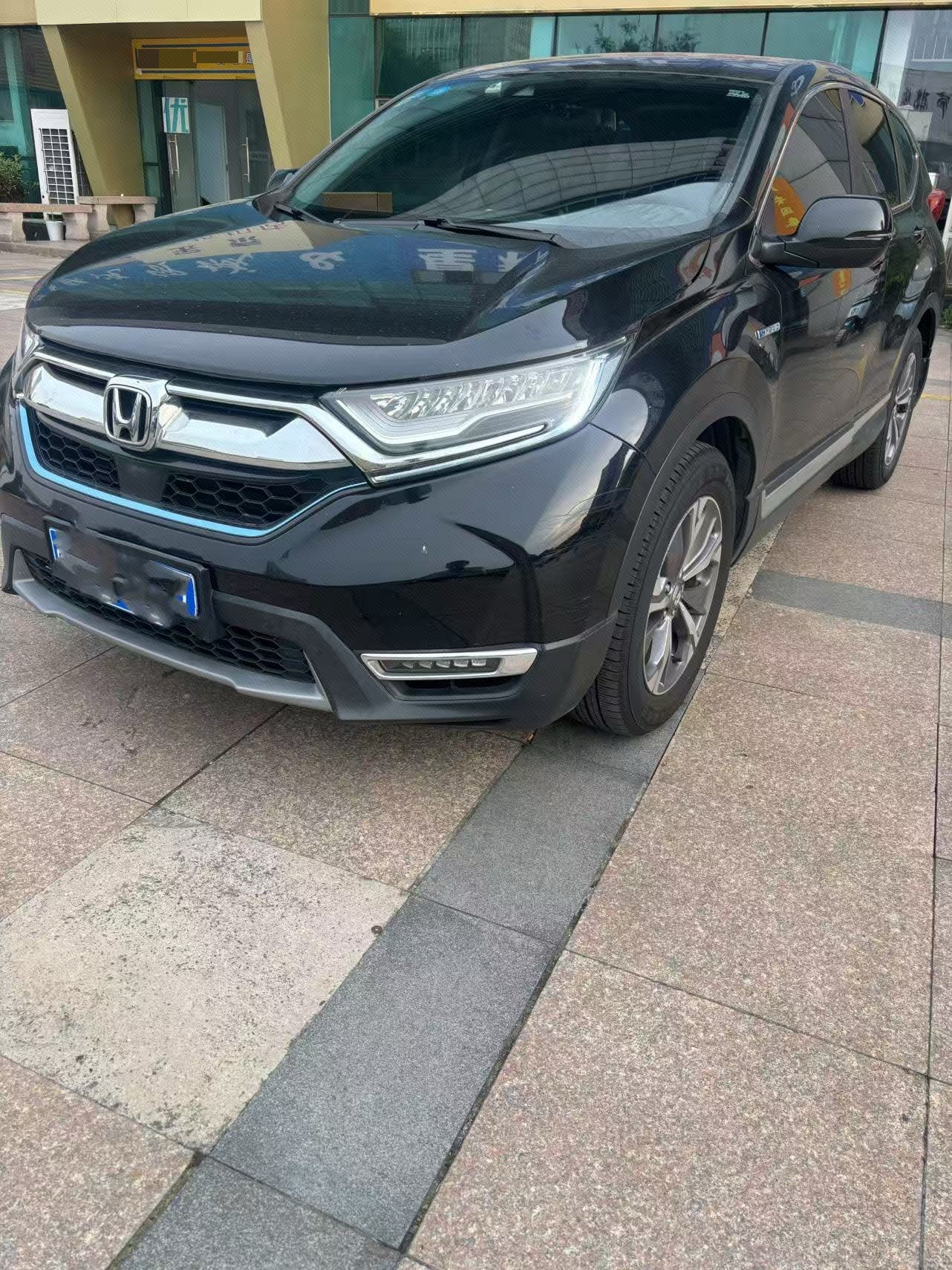 Honda CR-V 2019 car image 
