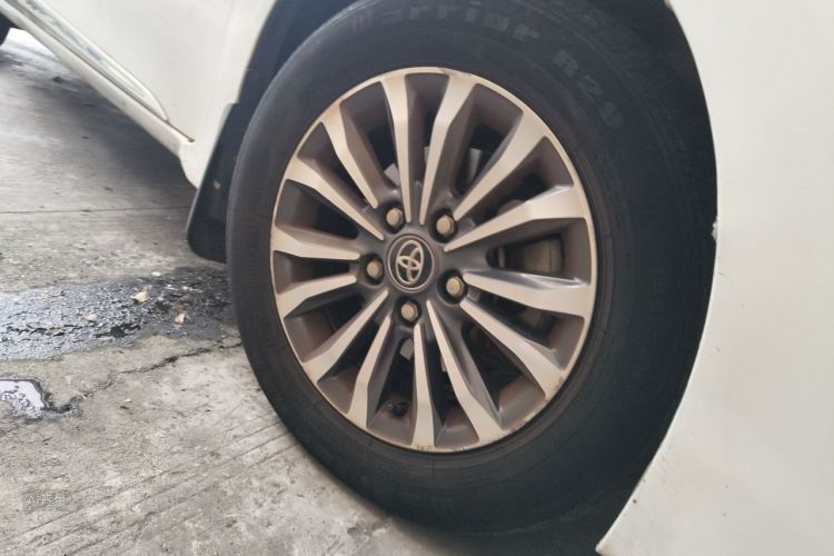 Toyota Corolla 2018 #9 Toyota Corolla 2018 car image #9