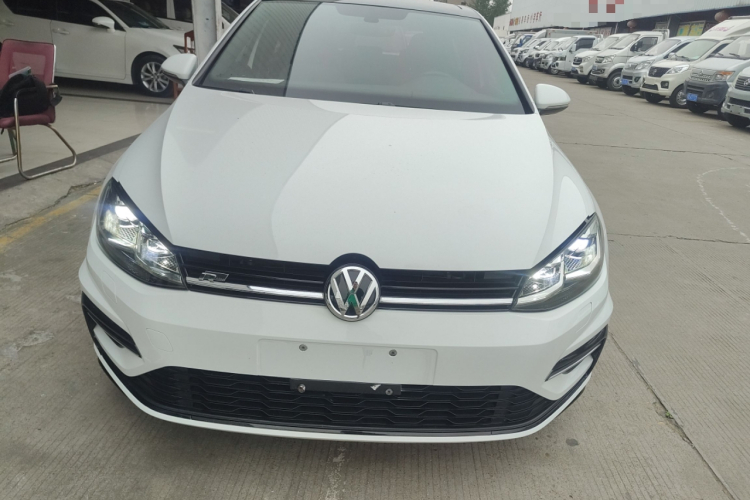 Volkswagen Golf 2019 #3 Volkswagen Golf 2019 car image #3
