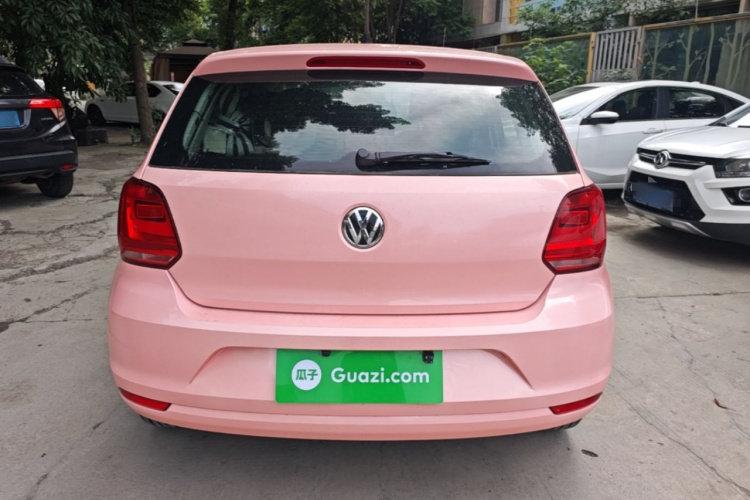 Volkswagen Polo 2015 #6 Volkswagen Polo 2015 car image #6