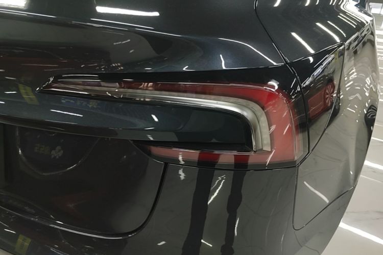 Tesla Model 3 2025 #8 Tesla Model 3 2025 car image #8