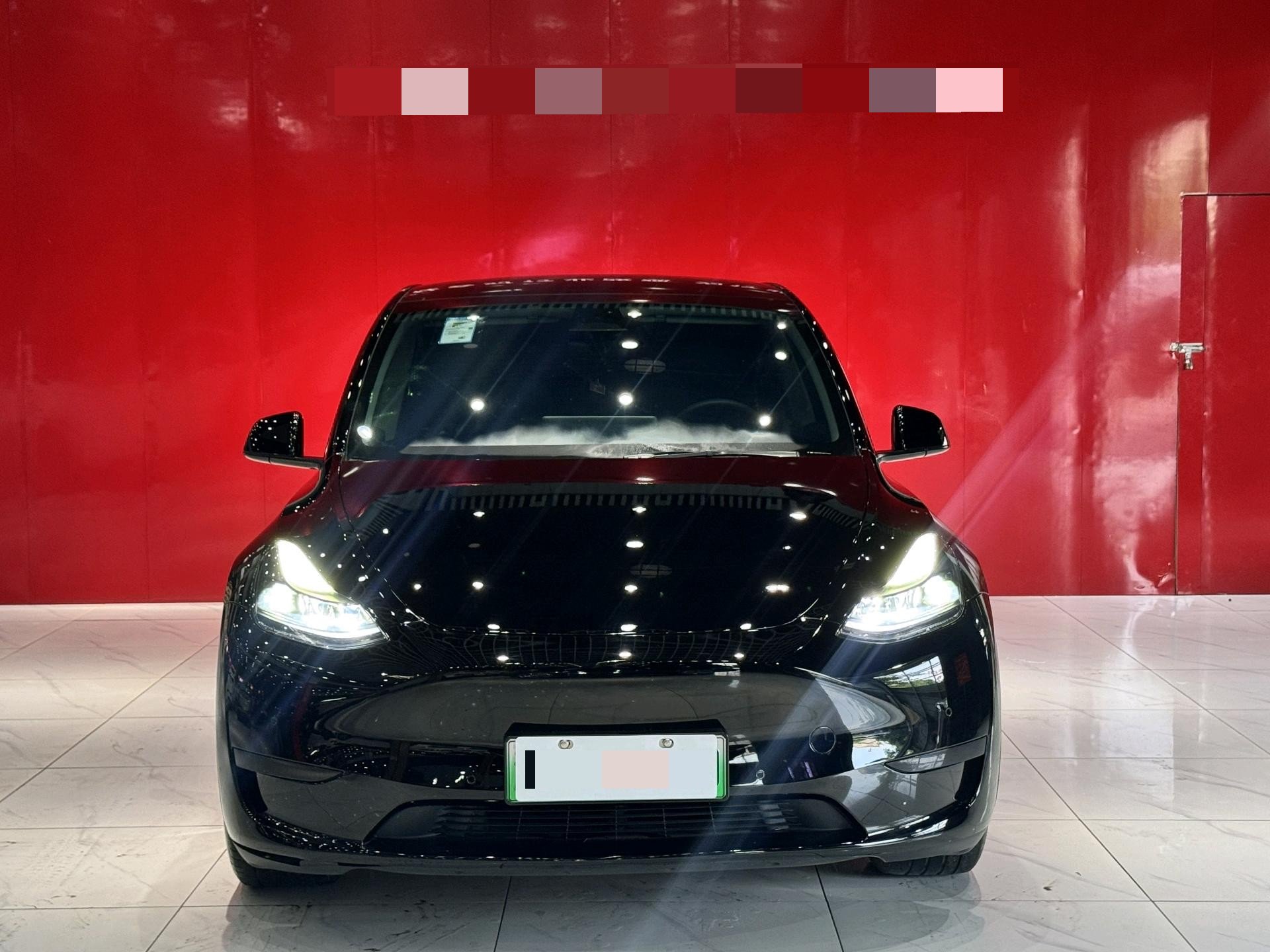 Tesla Model Y 2023 #2 Tesla Model Y 2023 car image #2