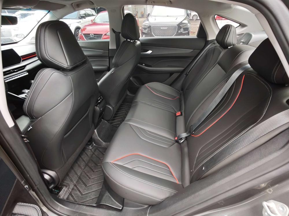 GEELY Binray 2022 #10 GEELY Binray 2022 immagine di auto #10
