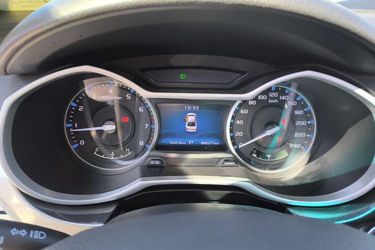 GEELY Emgrand 2018 #12 GEELY Emgrand 2018 car image #12