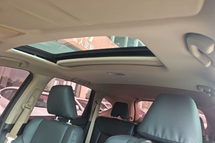Honda CR-V 2017 #18 Honda CR-V 2017 car image #18