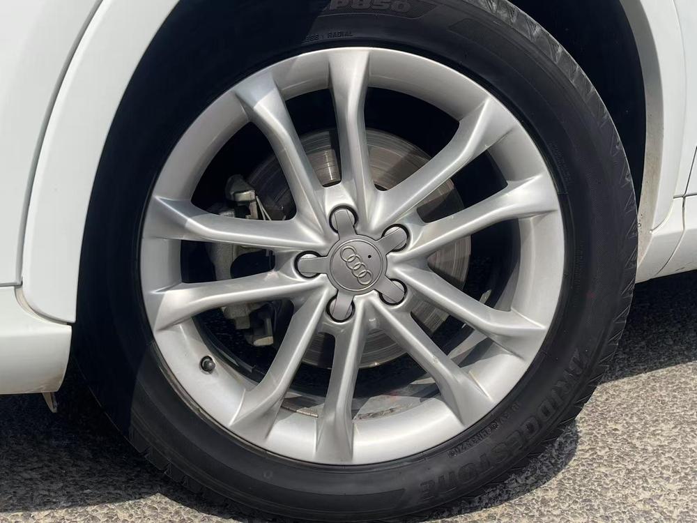 Audi Q3 2015 #8 Audi Q3 2015 car image #8