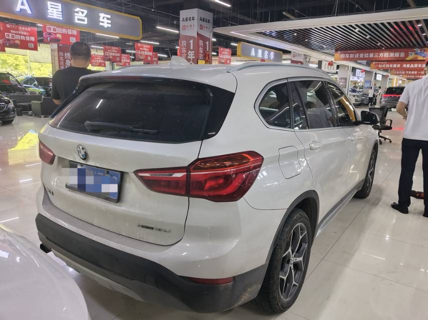 BMW X1 2019 #7 BMW X1 2019 car image #7