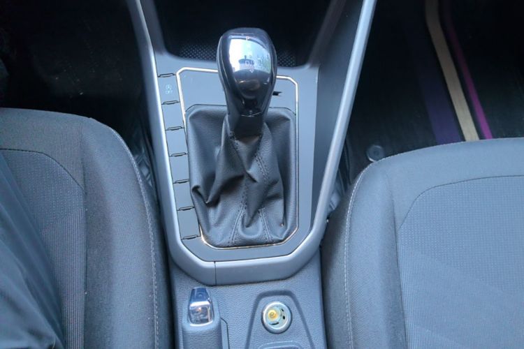 Volkswagen Polo 2024 car image #14
