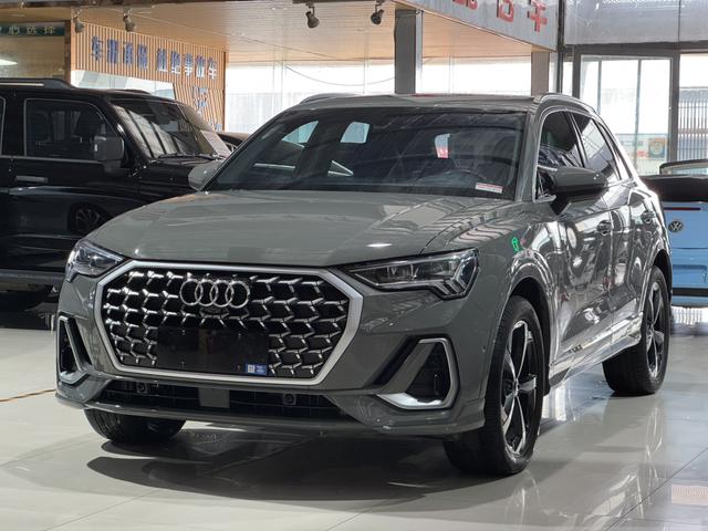 Audi Q3 2025 #12 Audi Q3 2025 car image #12