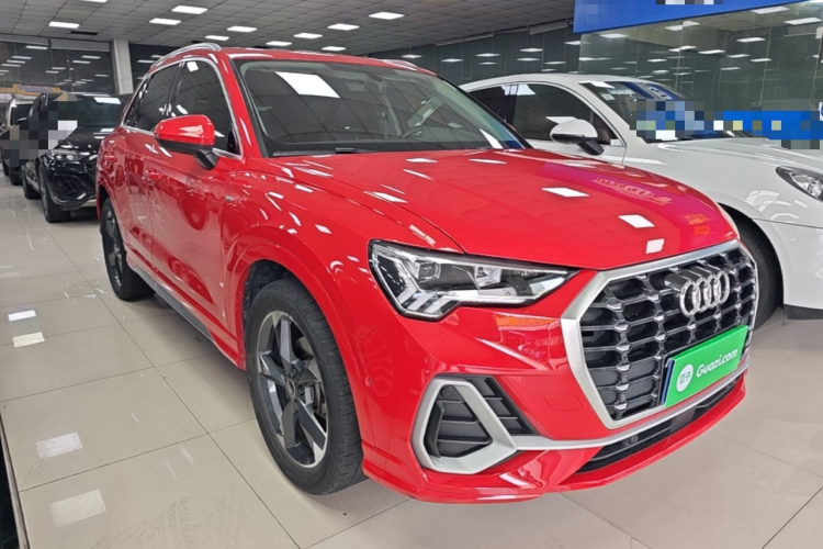 Audi Q3 2023 #4 Audi Q3 2023 car image #4