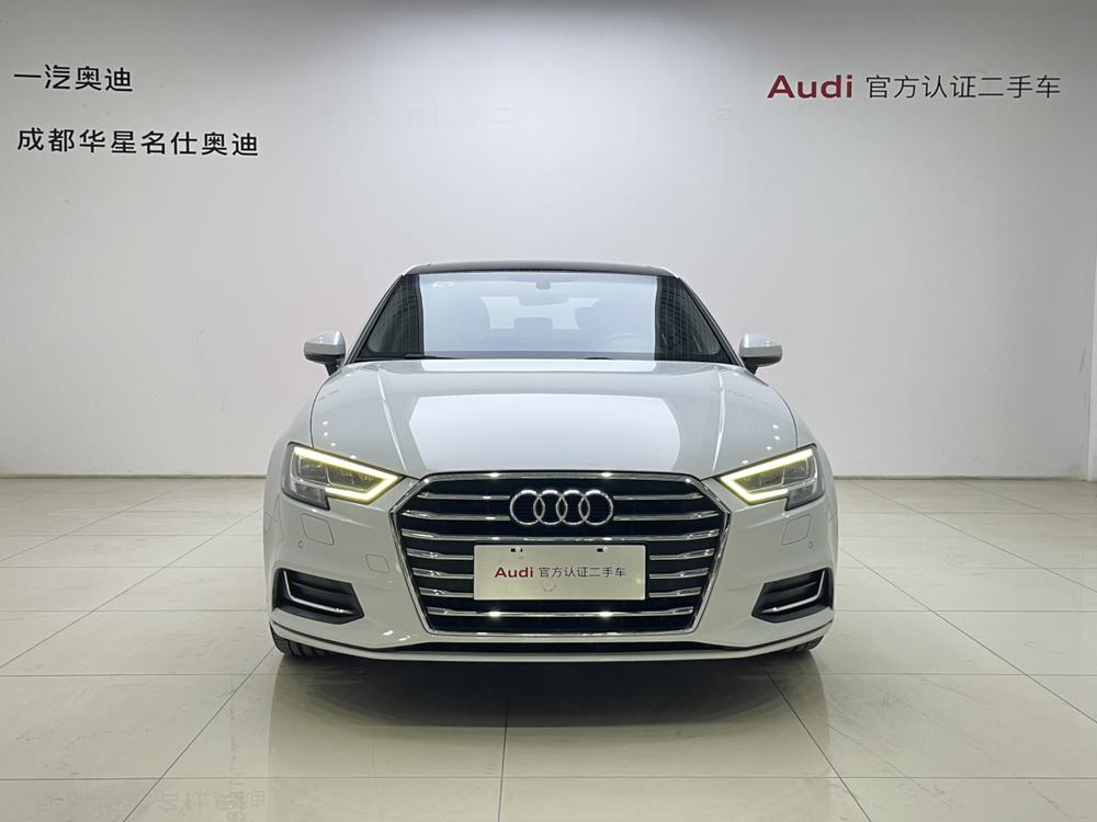Audi A3 2018 car image #2