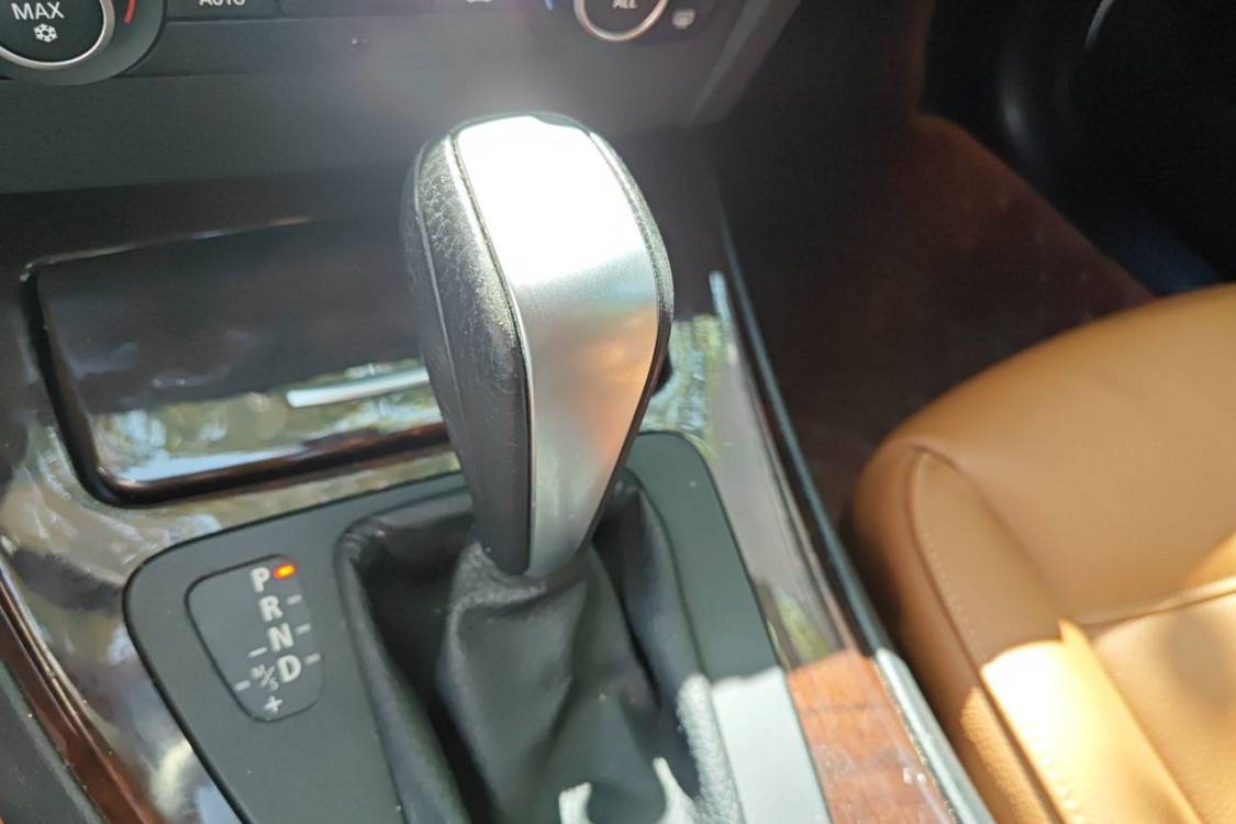 BMW 3 Series 2012 imagen de coche #29