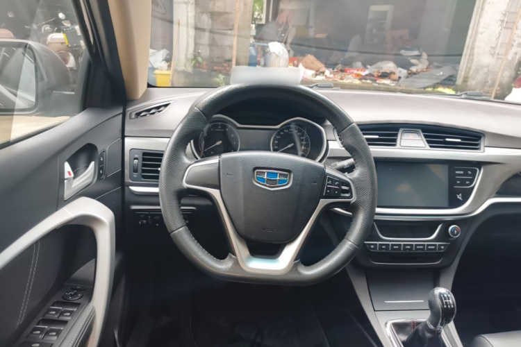 GEELY Emgrand 2018 #11 GEELY Emgrand 2018 car image #11