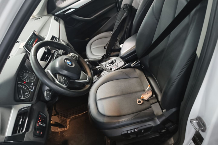 BMW X1 2017 #15 BMW X1 2017 car image #15