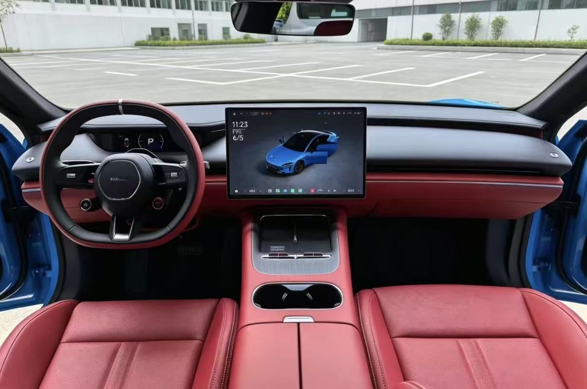 2026 #4 2026 immagine di auto #4