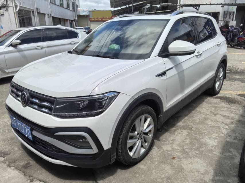2022 2022 car image