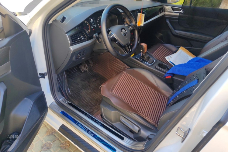 Volkswagen Lavida 2019 #17 Volkswagen Lavida 2019 car image #17
