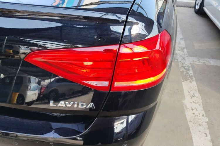 Volkswagen Lavida 2018 #8 Volkswagen Lavida 2018 car image #8