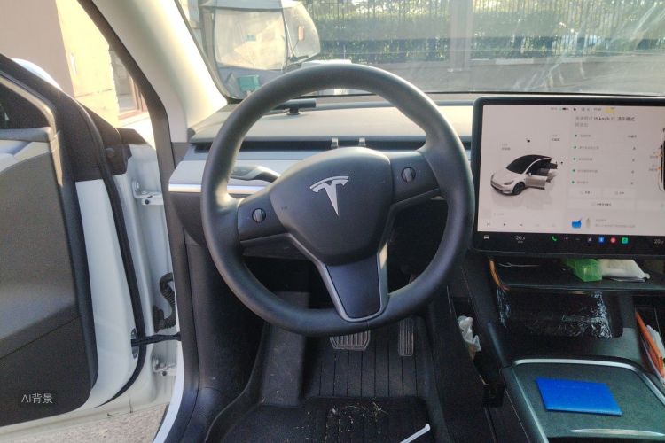 Tesla Model Y 2024 #12 Tesla Model Y 2024 car image #12