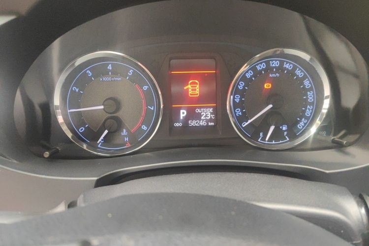 Toyota Corolla 2016 #8 Toyota Corolla 2016 car image #8