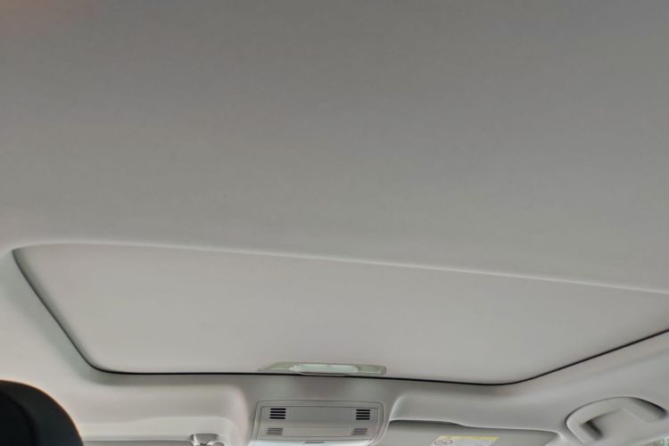 Volkswagen Bora 2023 car image #20