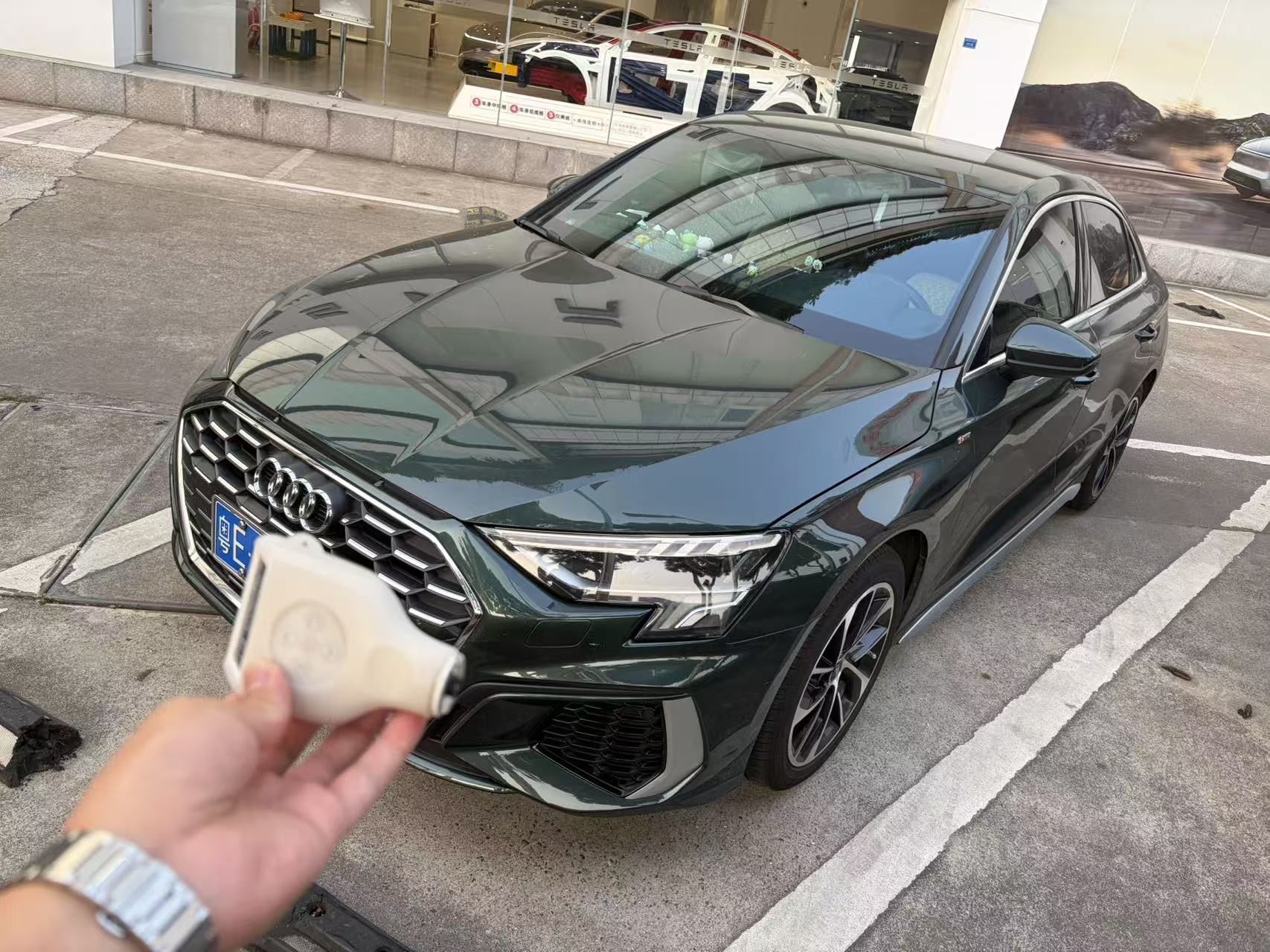 2022 immagine di auto 