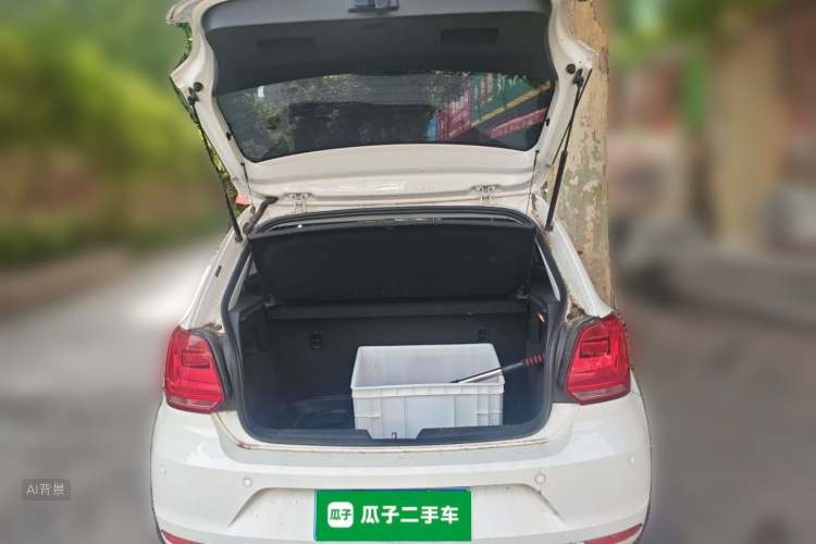 Volkswagen Polo 2018 car image #21
