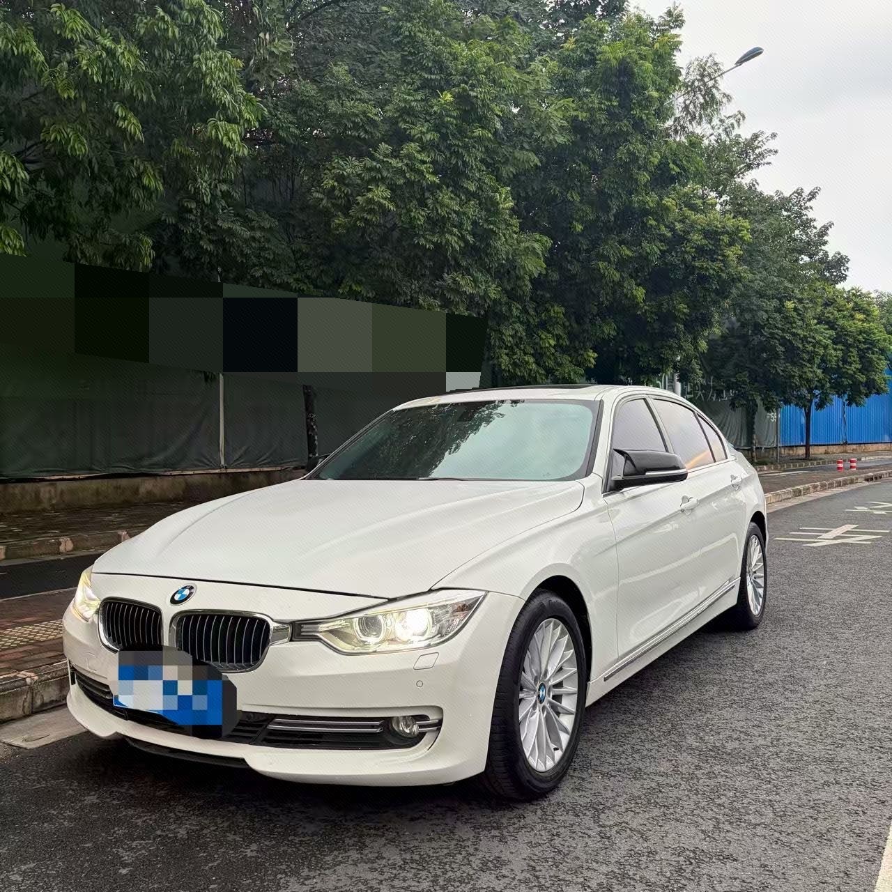 BMW 3 Series 2013 BMW 3 Series 2013 car image
