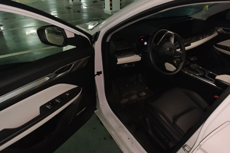 GEELY Emgrand L 2023 car image #13