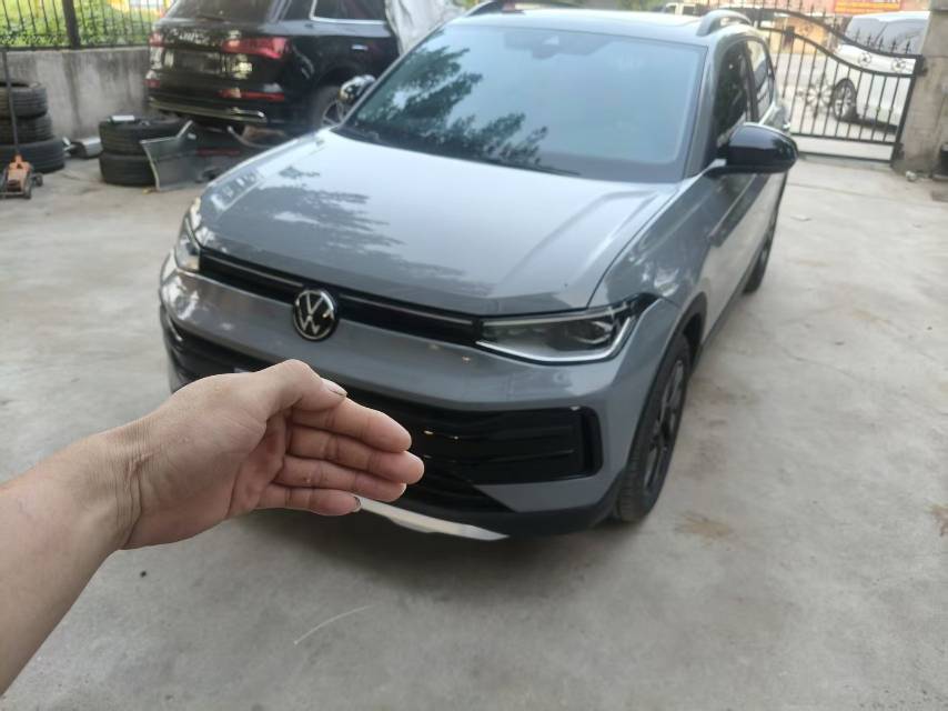 Volkswagen Tharu 2025 car image 