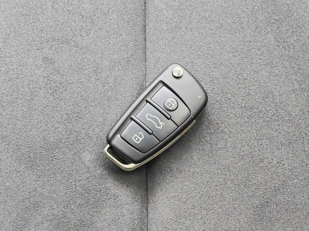 Audi Q3 2022 car image #11
