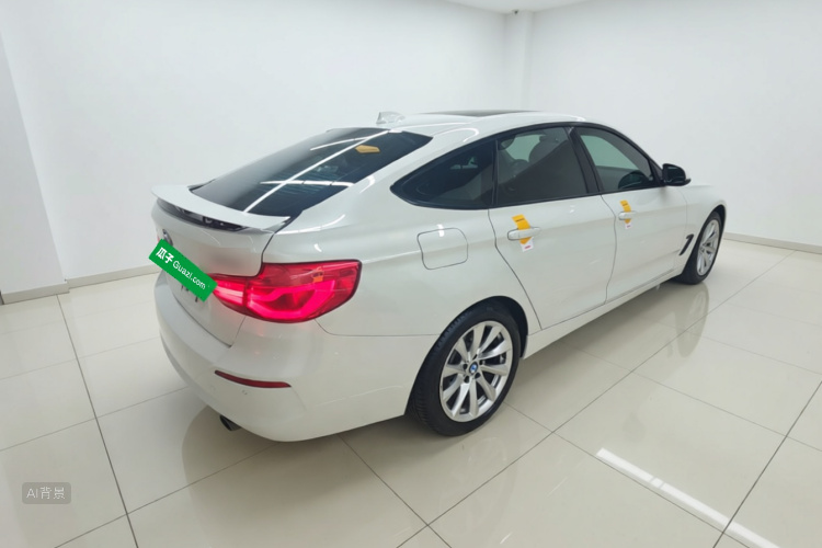 BMW 3 Series GT 2018 car image #7